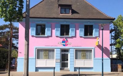 Unser neues Haus in der Relaisstraße 160 in Mannheim Rheinau, direkt an der Straßenbahn Haltestelle Mühlheimer Straße / Distelsand